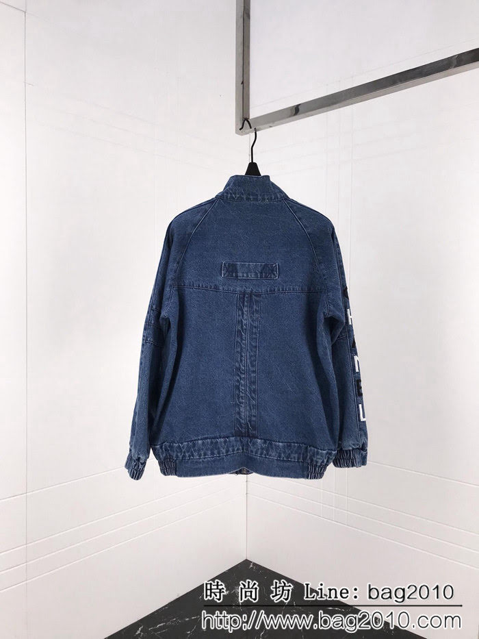 CHANEL香奈兒 18SS新款 刺繡LOGO 做舊洗水牛仔外套 情侶款 ydi1055